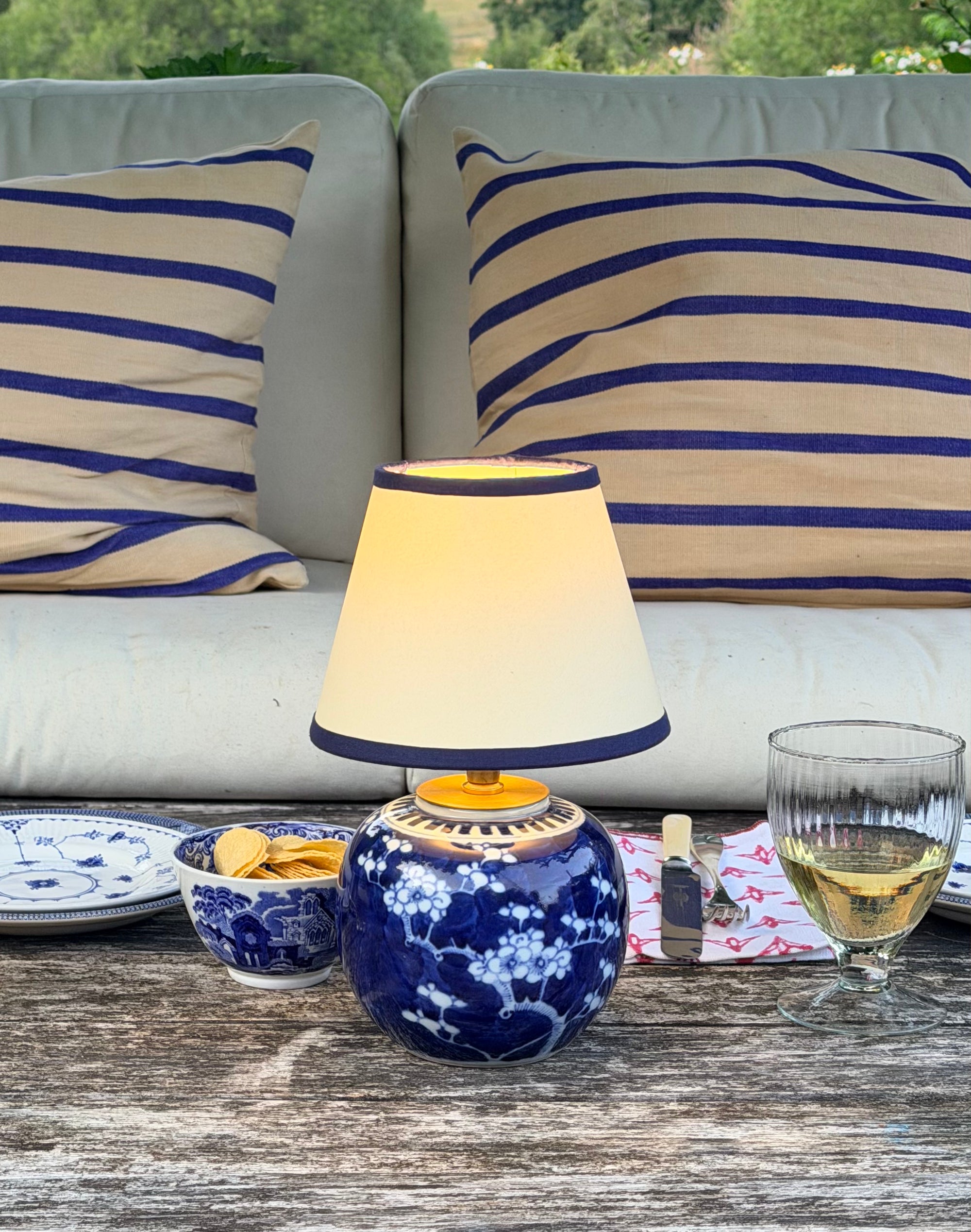 Rechargeable Prunus Ginger Jar Lamp