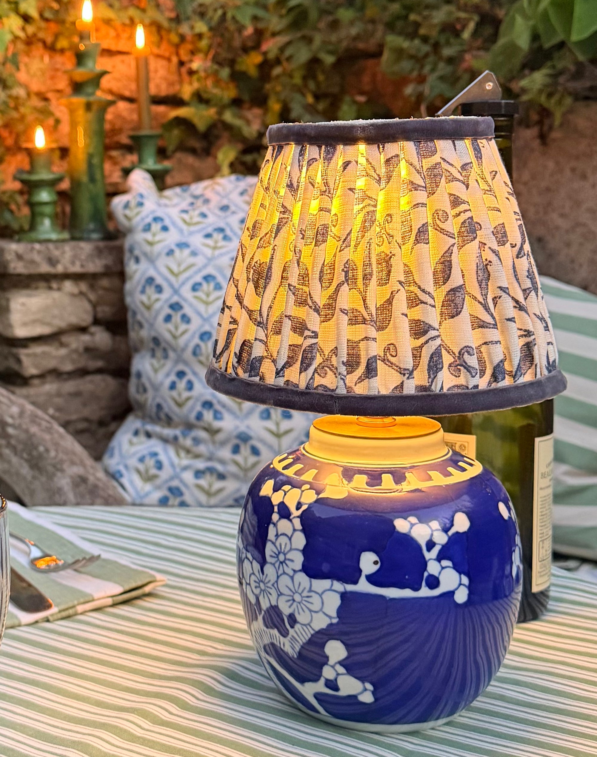 Rechargeable Prunus Ginger Jar Lamp